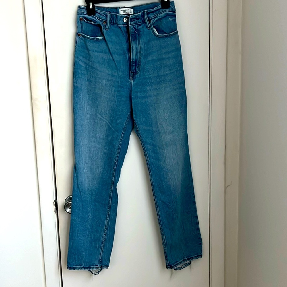 Distressed Abercrombie and Fitch straight jeans